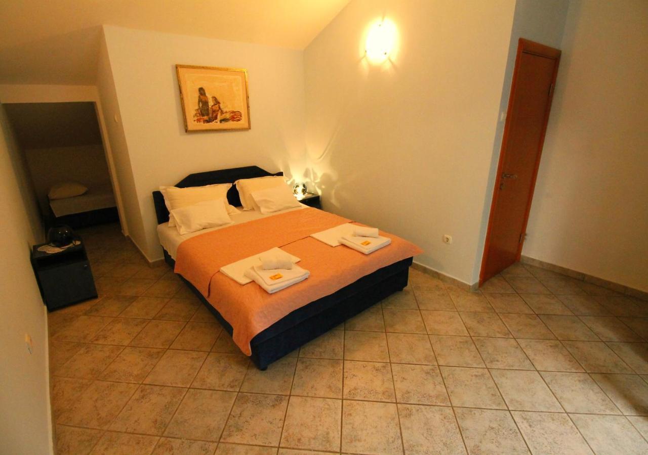 Apartments Mitrovici Milocer Sveti Stefan Exterior photo